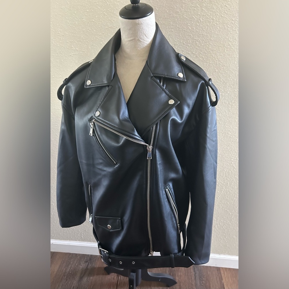 Women’s Zara, faux, leather, black jacket, front zip up sleeve zip, belt  size M